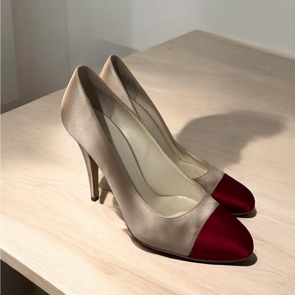 Miu Miu champagne satin heels with red - Picture 3 of 5